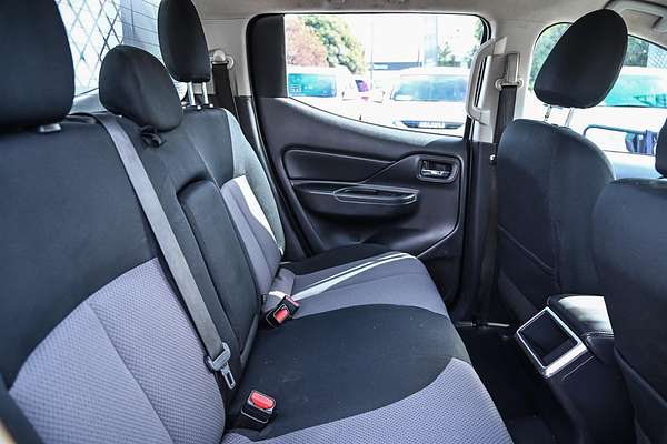 2020 Mitsubishi Triton GLX+ MR 4X4