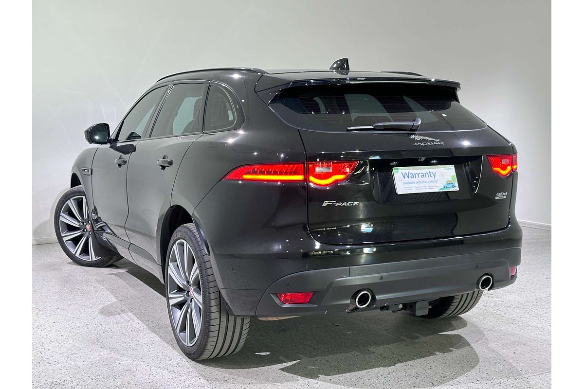 2017 Jaguar F-PACE 30d R-Sport X761