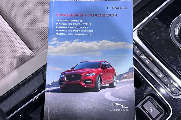 2017 Jaguar F-PACE 30d R-Sport X761