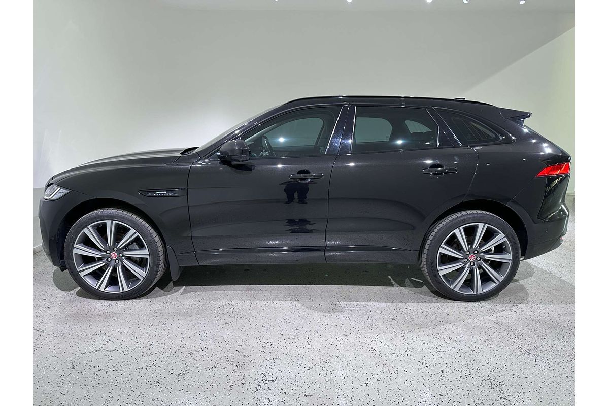 2017 Jaguar F-PACE 30d R-Sport X761