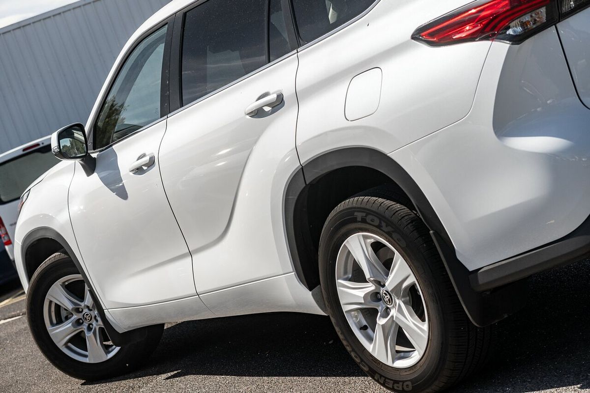 2023 Toyota Kluger