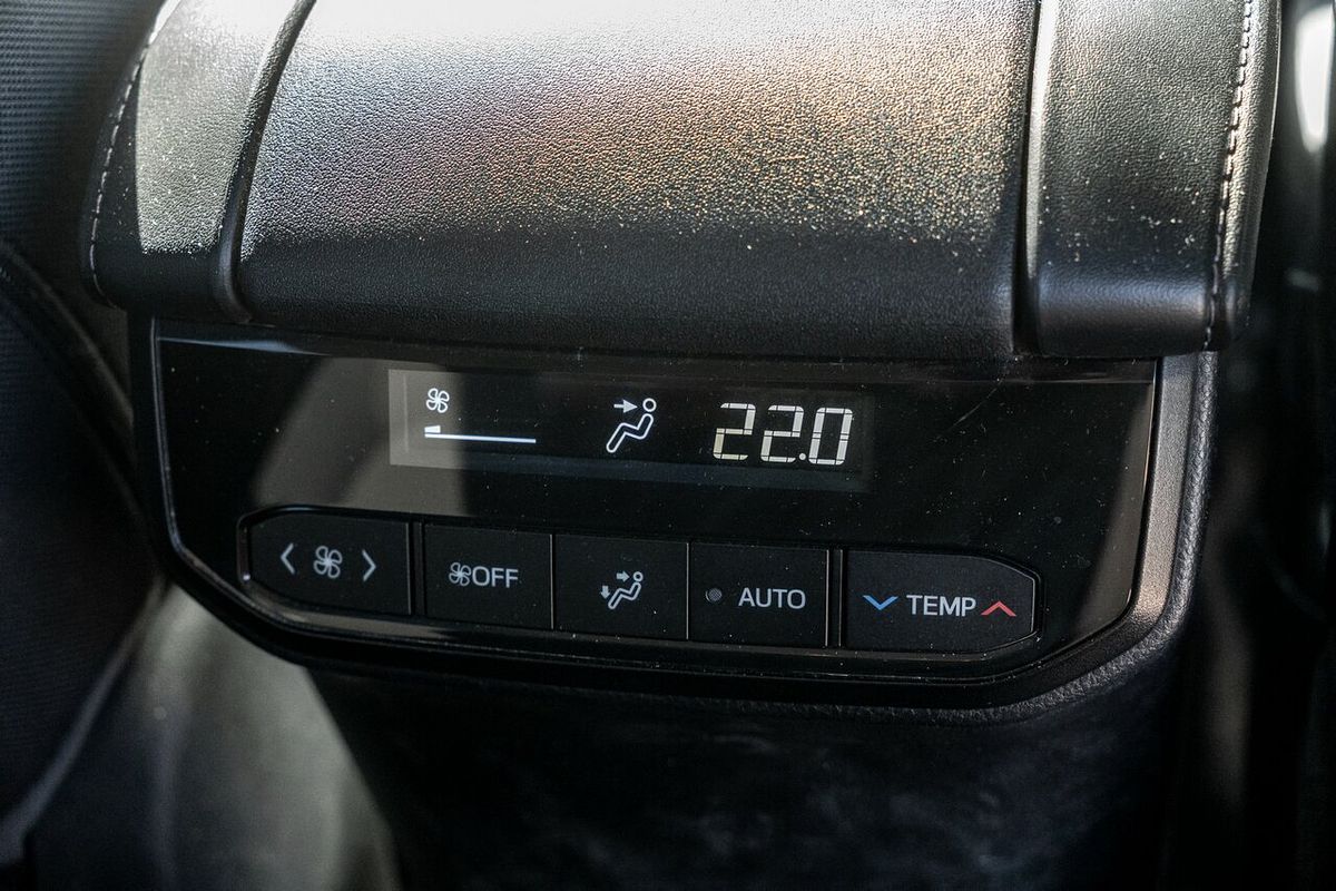 2023 Toyota Kluger
