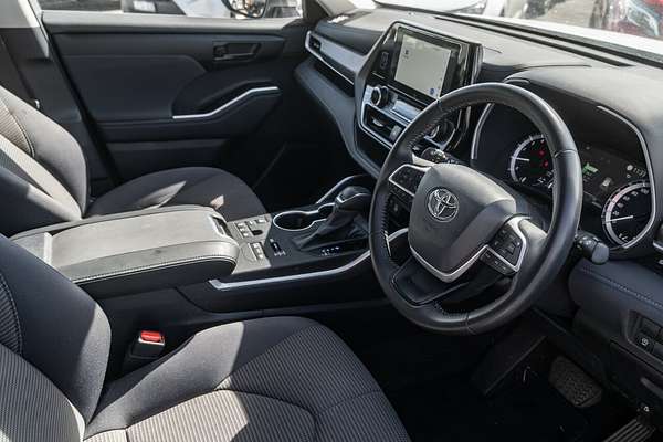 2023 Toyota Kluger