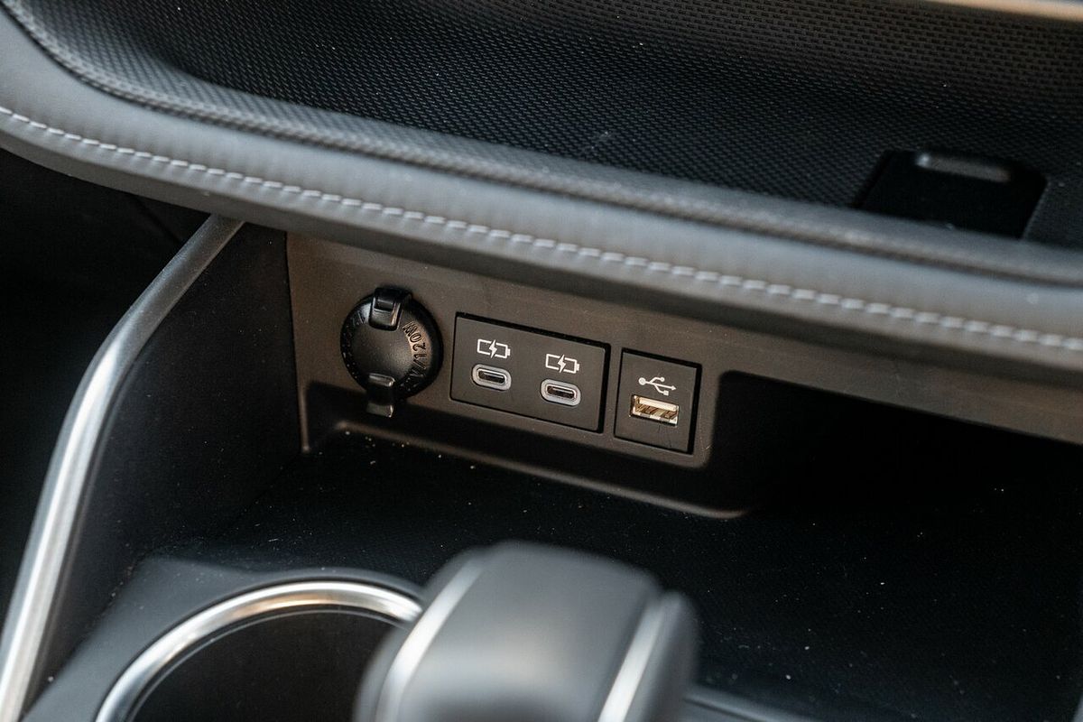 2023 Toyota Kluger
