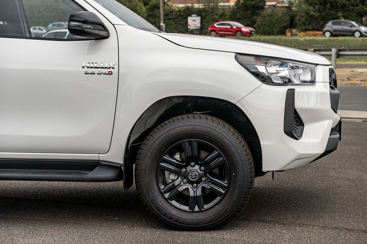 2024 Toyota Hilux