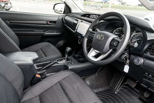 2024 Toyota Hilux