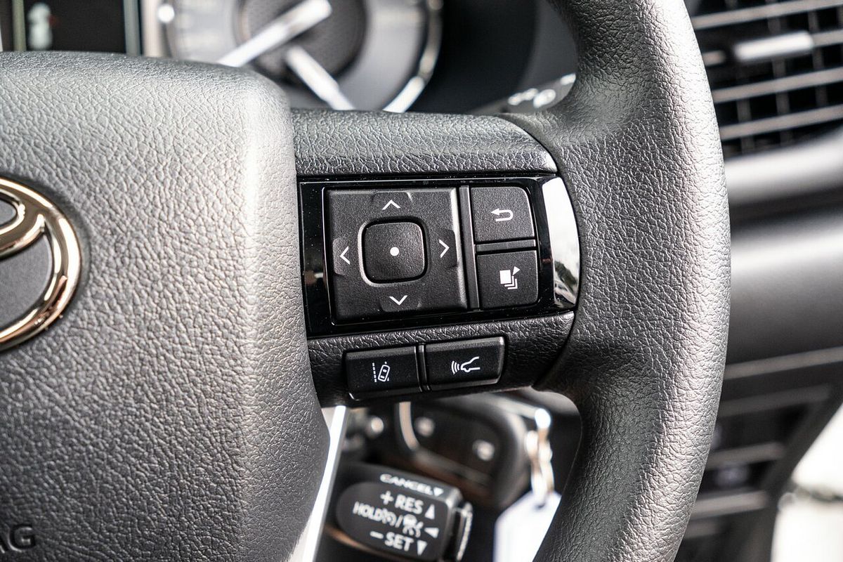 2024 Toyota Hilux
