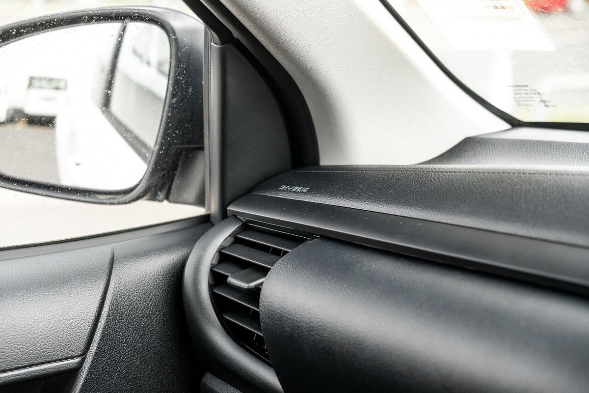 2024 Toyota Hilux