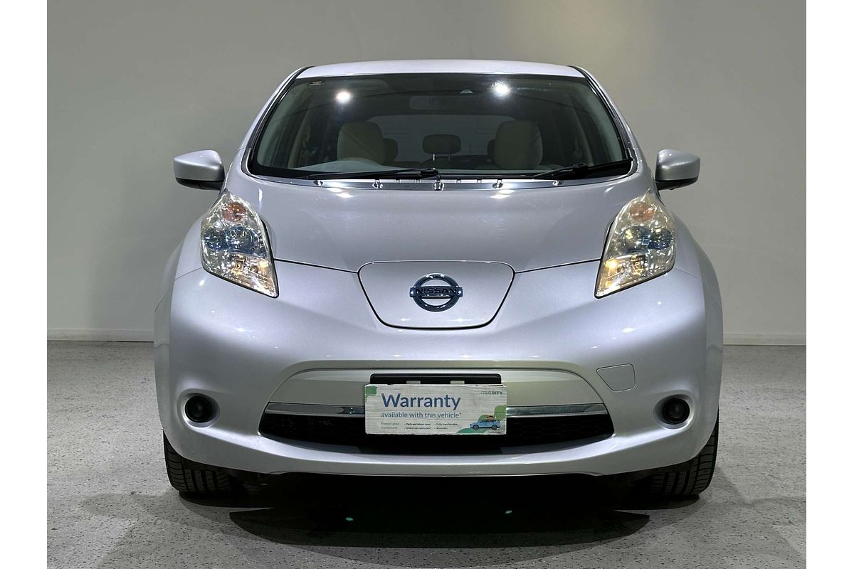 2017 Nissan Leaf (No Badge) ZE1