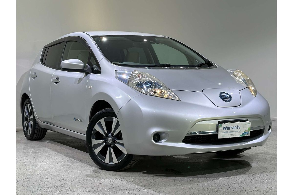 2017 Nissan Leaf (No Badge) ZE1