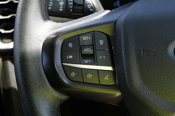 2023 Ford Everest Trend