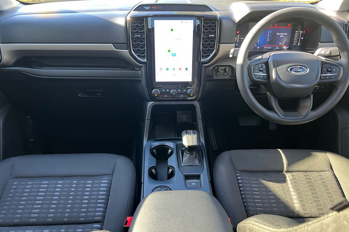 2024 Ford Everest Ambiente