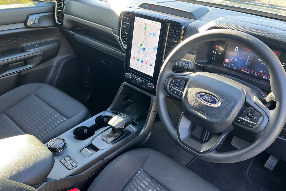 2024 Ford Everest Ambiente