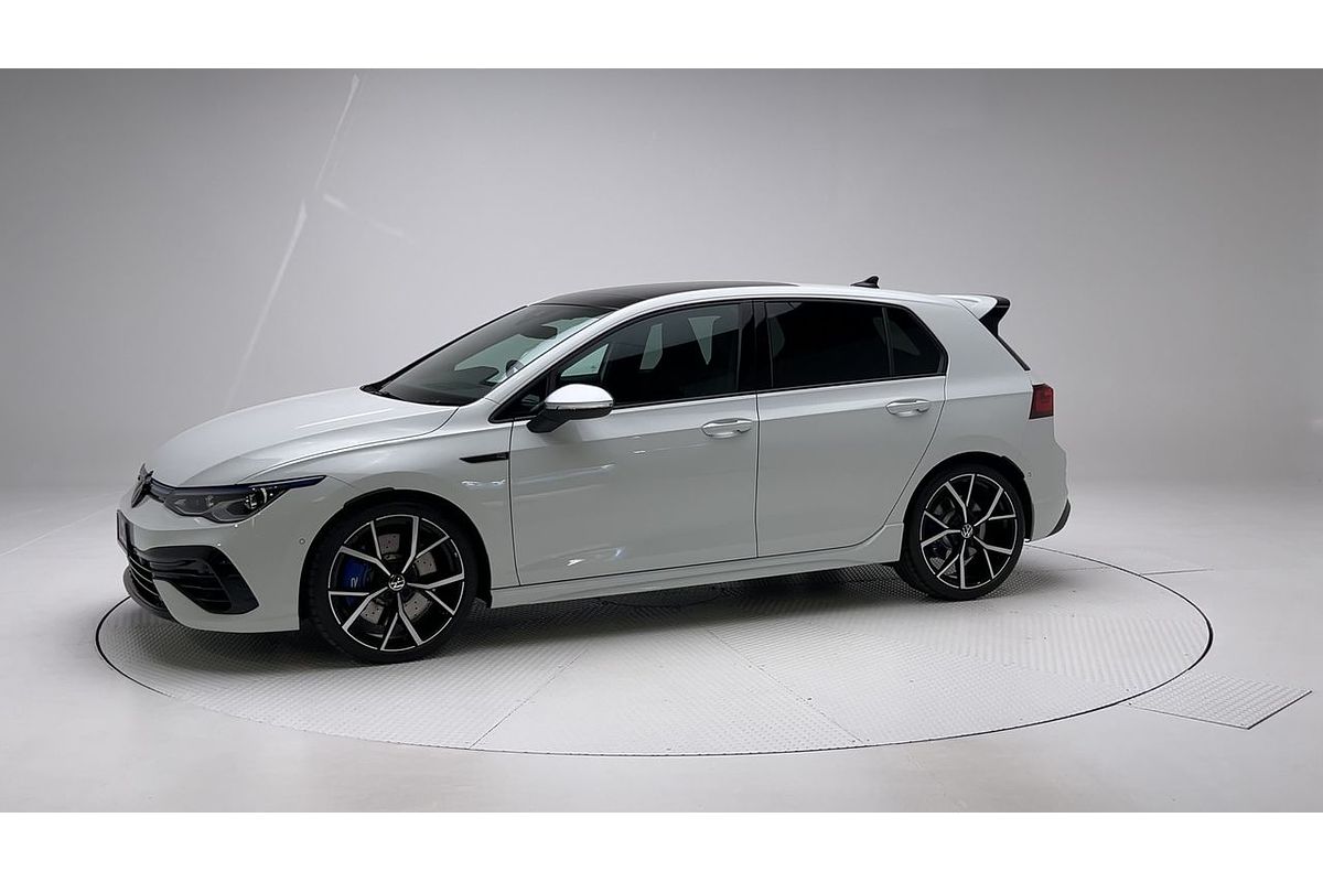 2024 Volkswagen Golf R 8