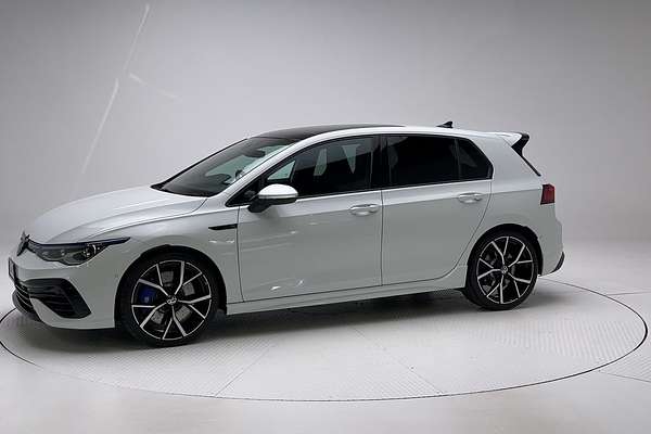 2024 Volkswagen Golf R 8