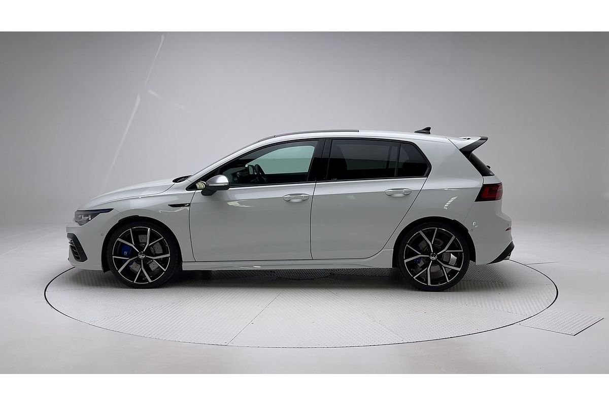 2024 Volkswagen Golf R 8