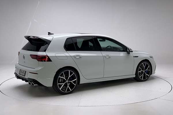 2024 Volkswagen Golf R 8