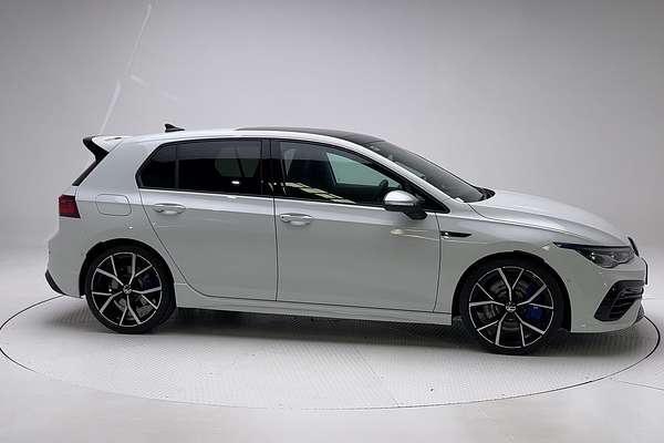 2024 Volkswagen Golf R 8