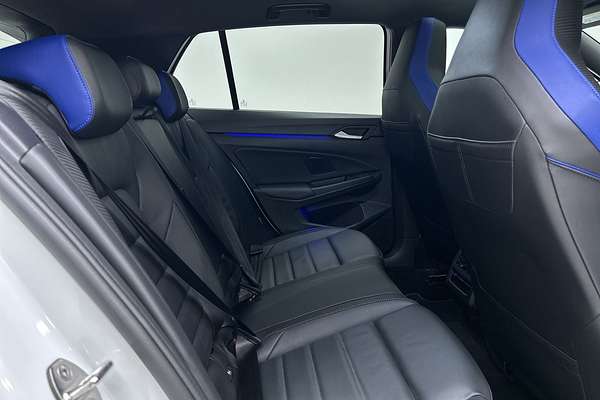 2024 Volkswagen Golf R 8