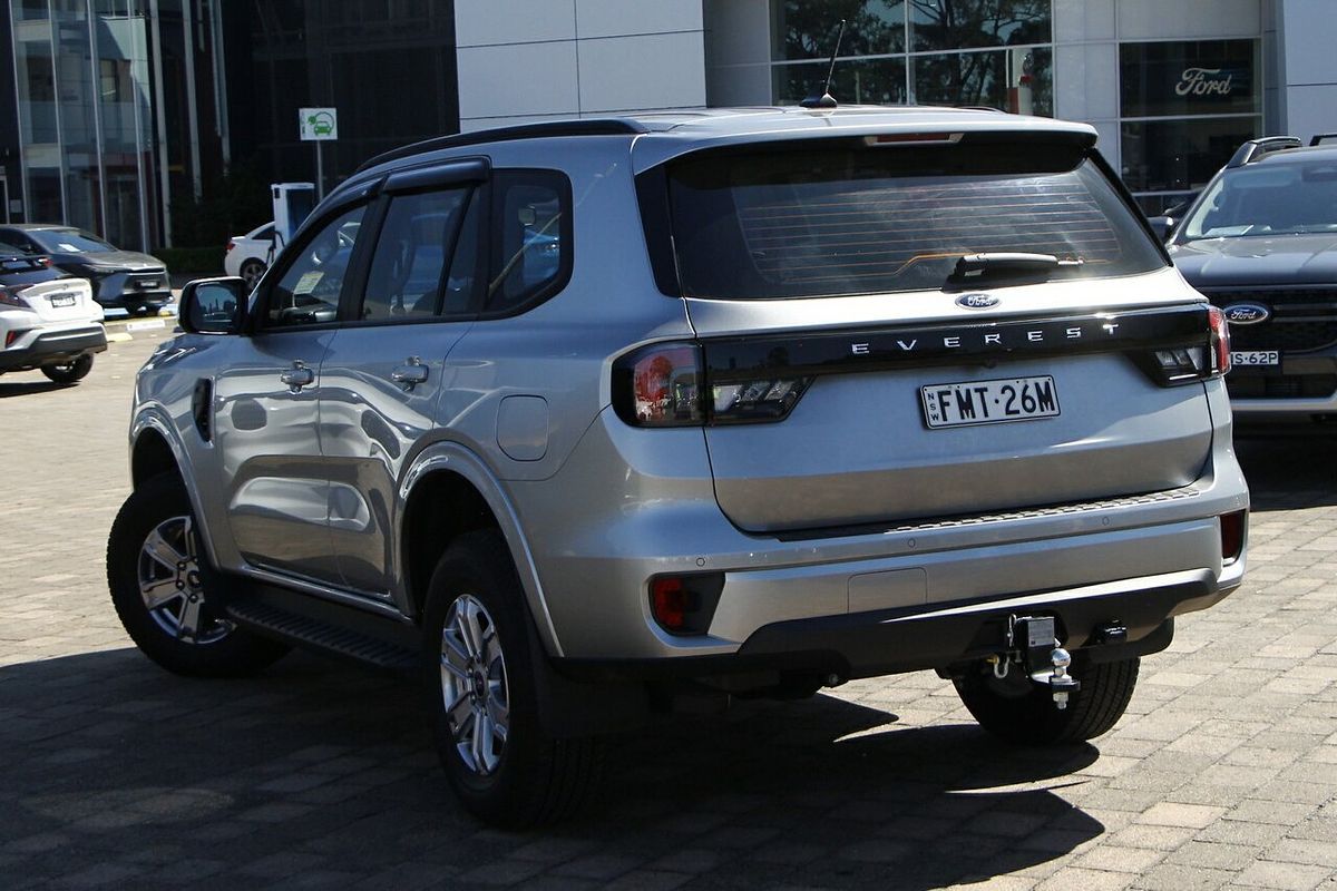 2024 Ford Everest Ambiente