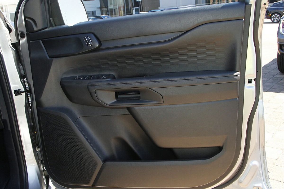 2024 Ford Everest Ambiente