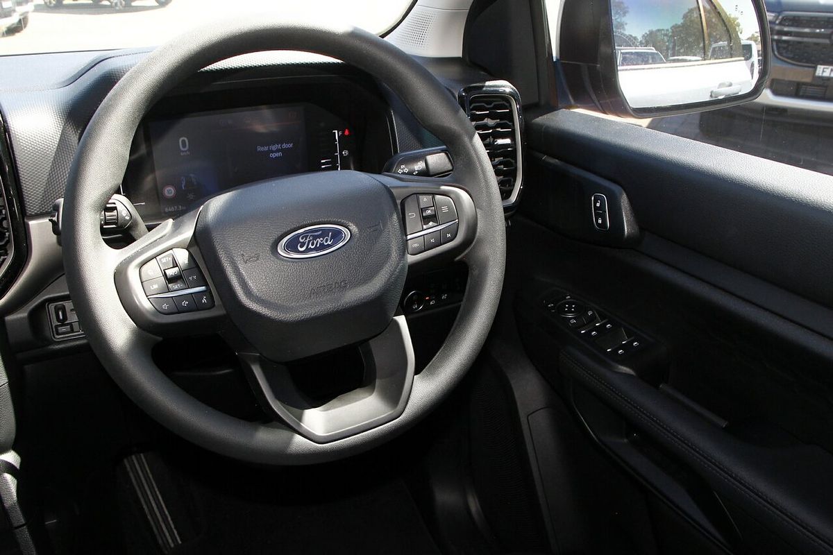 2024 Ford Everest Ambiente