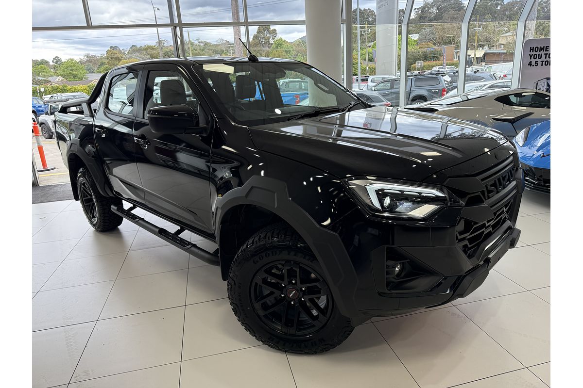2025 Isuzu D-MAX BLADE 4X4