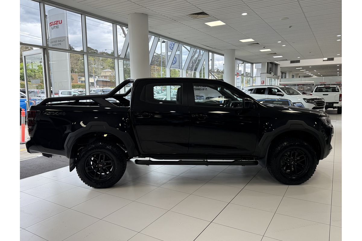 2025 Isuzu D-MAX BLADE 4X4