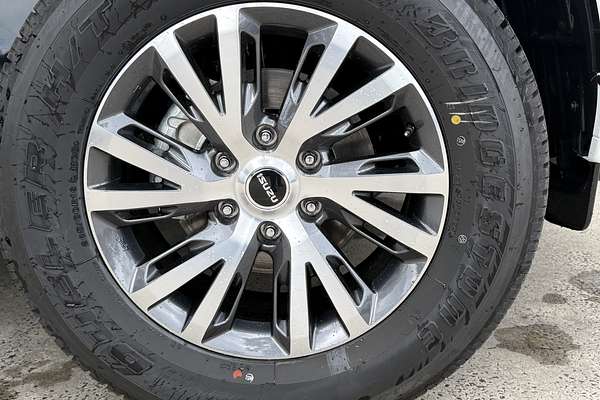 2024 Isuzu D-MAX LS-U+ 4X4