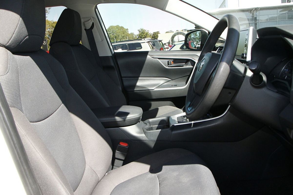 2020 Toyota RAV4 GX AXAH54R
