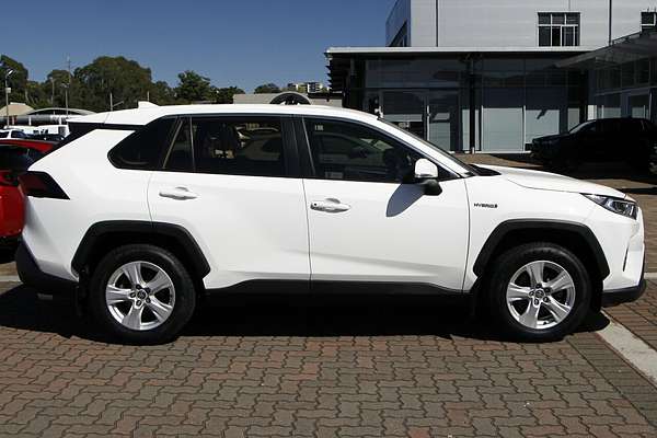 2020 Toyota RAV4 GX AXAH54R