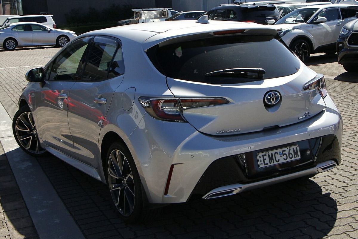 2020 Toyota Corolla ZR Hybrid ZWE211R