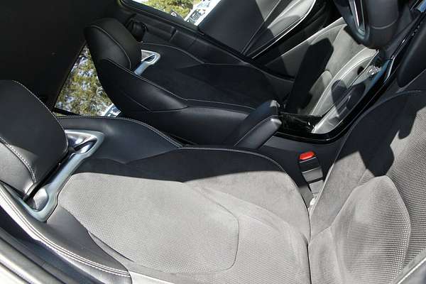 2020 Toyota Corolla ZR Hybrid ZWE211R