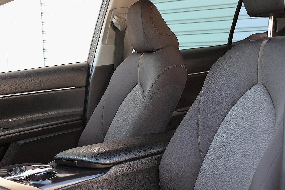 2018 Toyota Camry Ascent Sport ASV70R