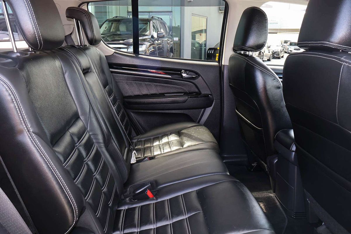2019 Isuzu MU-X LS-T