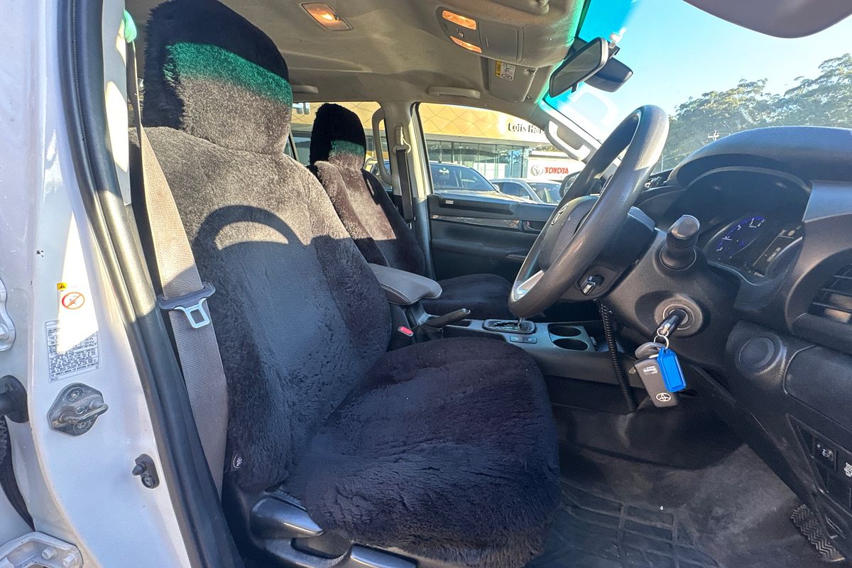 2019 Toyota Hilux SR GUN126R 4X4