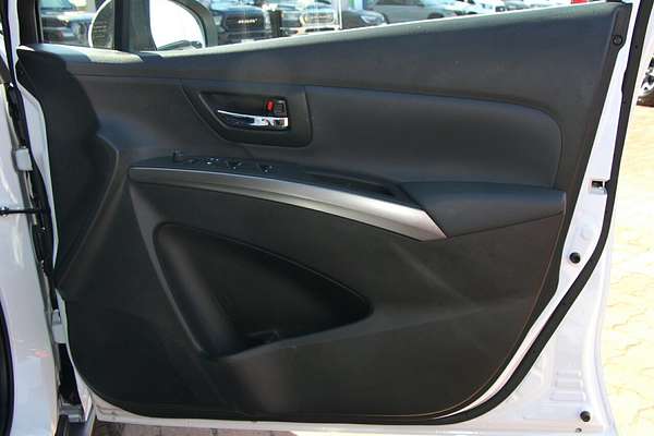 2025 Suzuki S-Cross Plus JYB