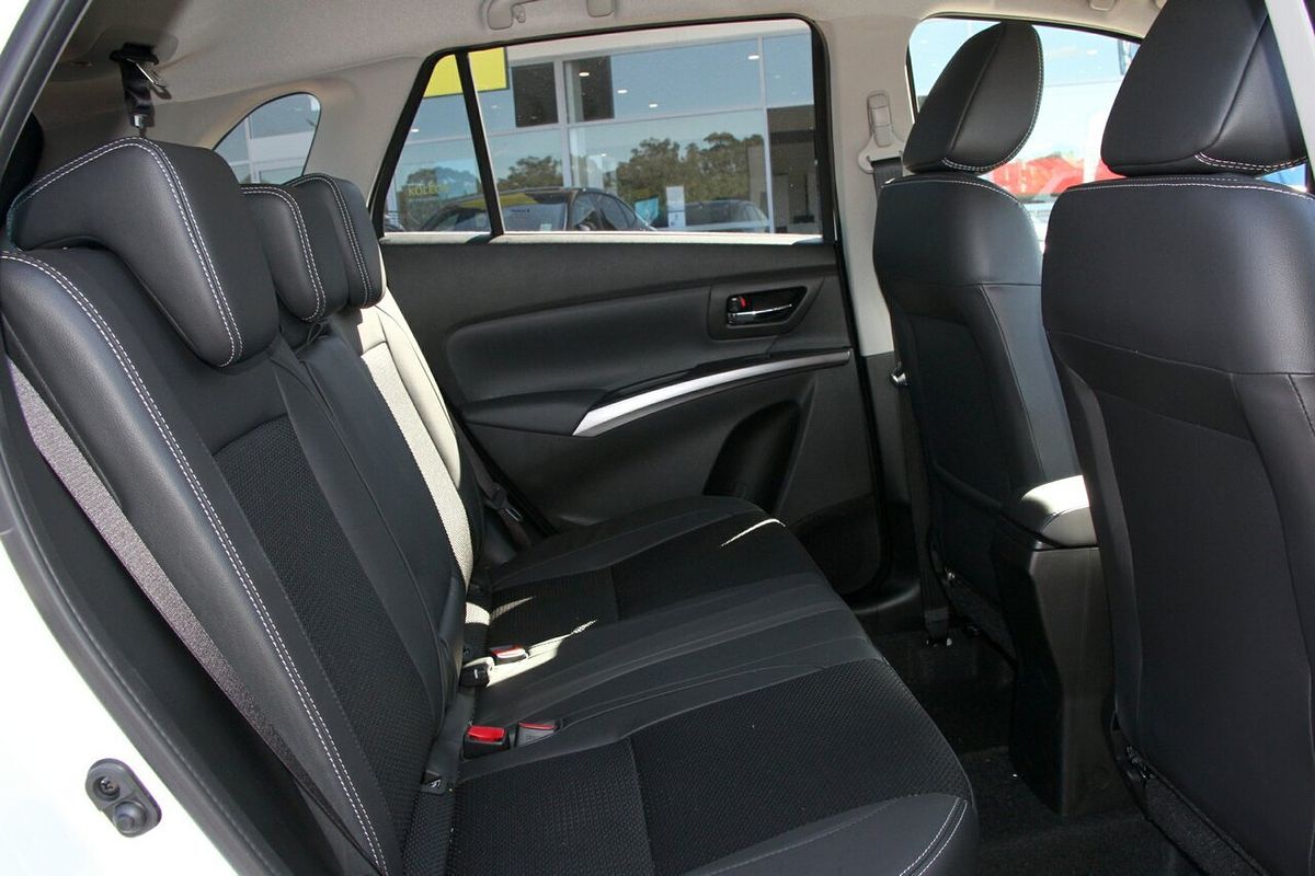 2025 Suzuki S-Cross Plus JYB