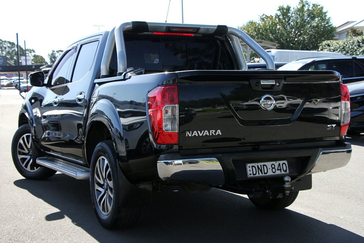 2017 Nissan Navara ST D23 Series 2 Rear Wheel Drive
