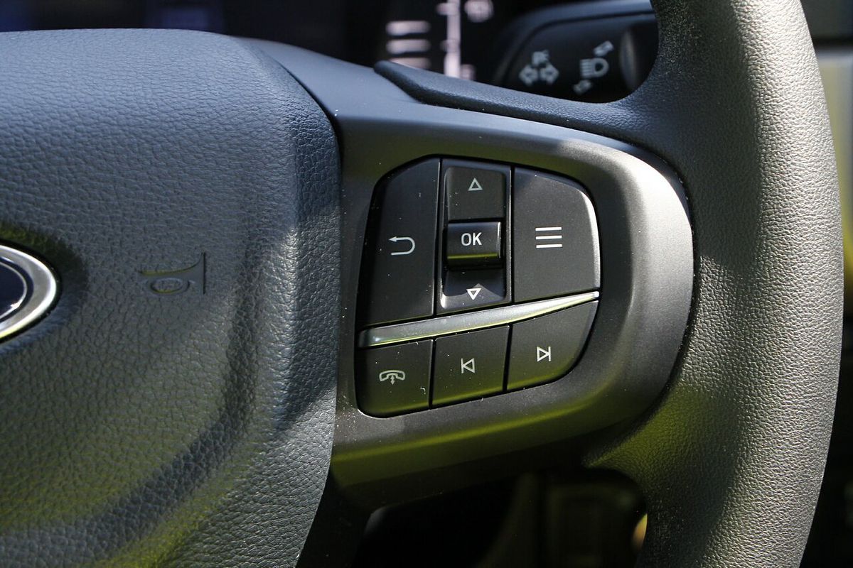 2024 Ford Everest Ambiente