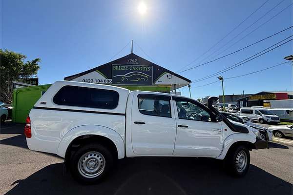 2015 Toyota HILUX SR (4x4) KUN26R MY14 4X4