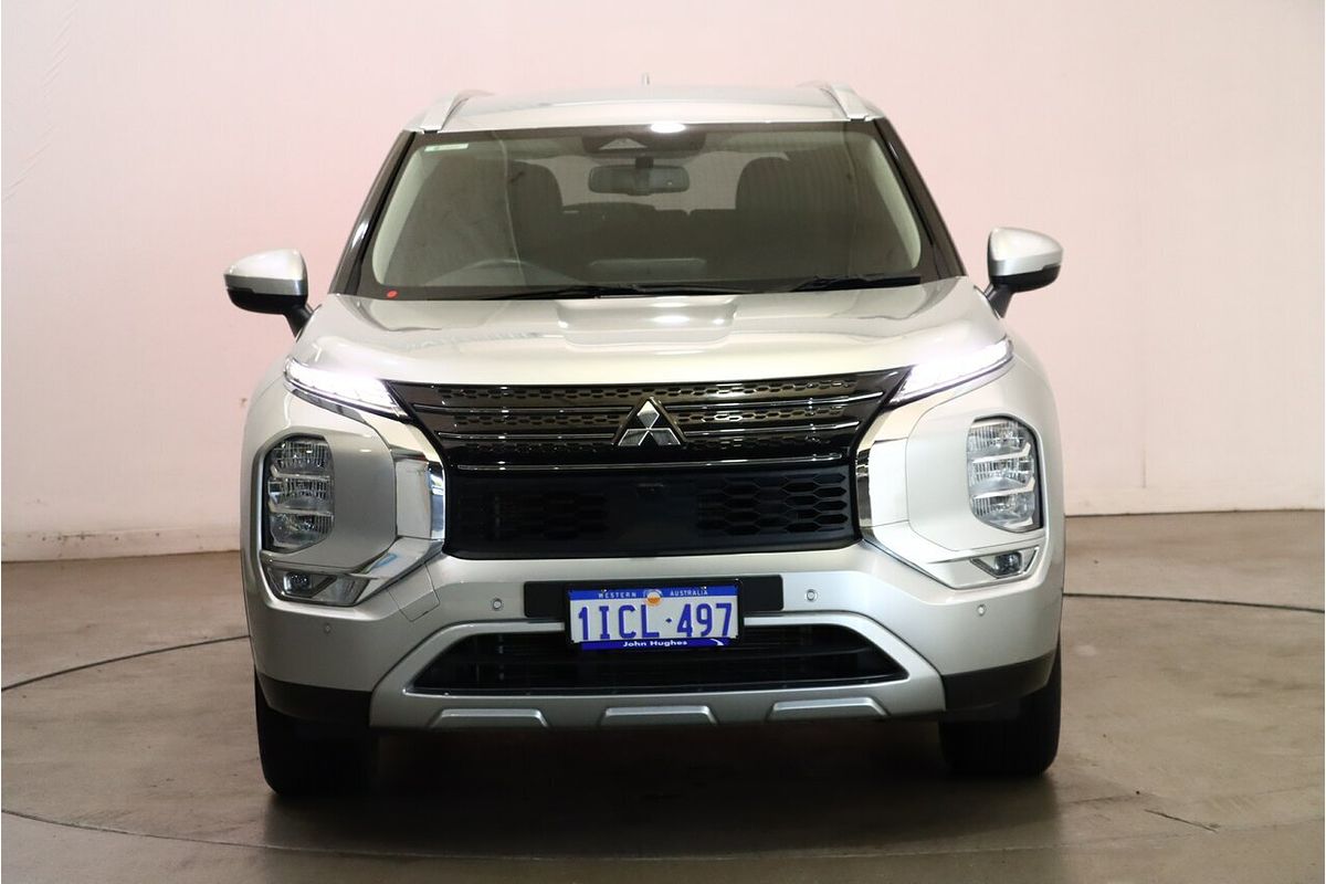 2023 Mitsubishi Outlander LS ZM