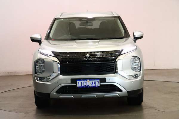 2023 Mitsubishi Outlander LS ZM