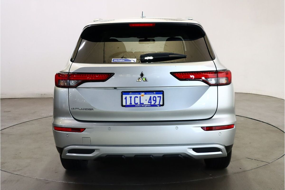 2023 Mitsubishi Outlander LS ZM