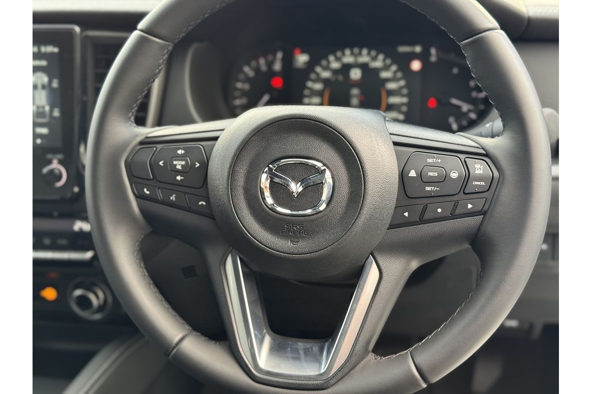 Mazda  G 6AUTO 3.0L DUAL CAB CHASSIS GT 4X4