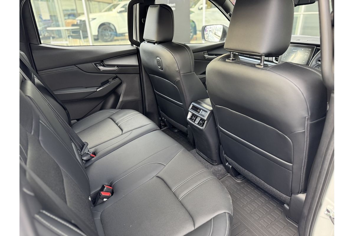 Mazda  G 6AUTO 3.0L DUAL CAB CHASSIS GT 4X4