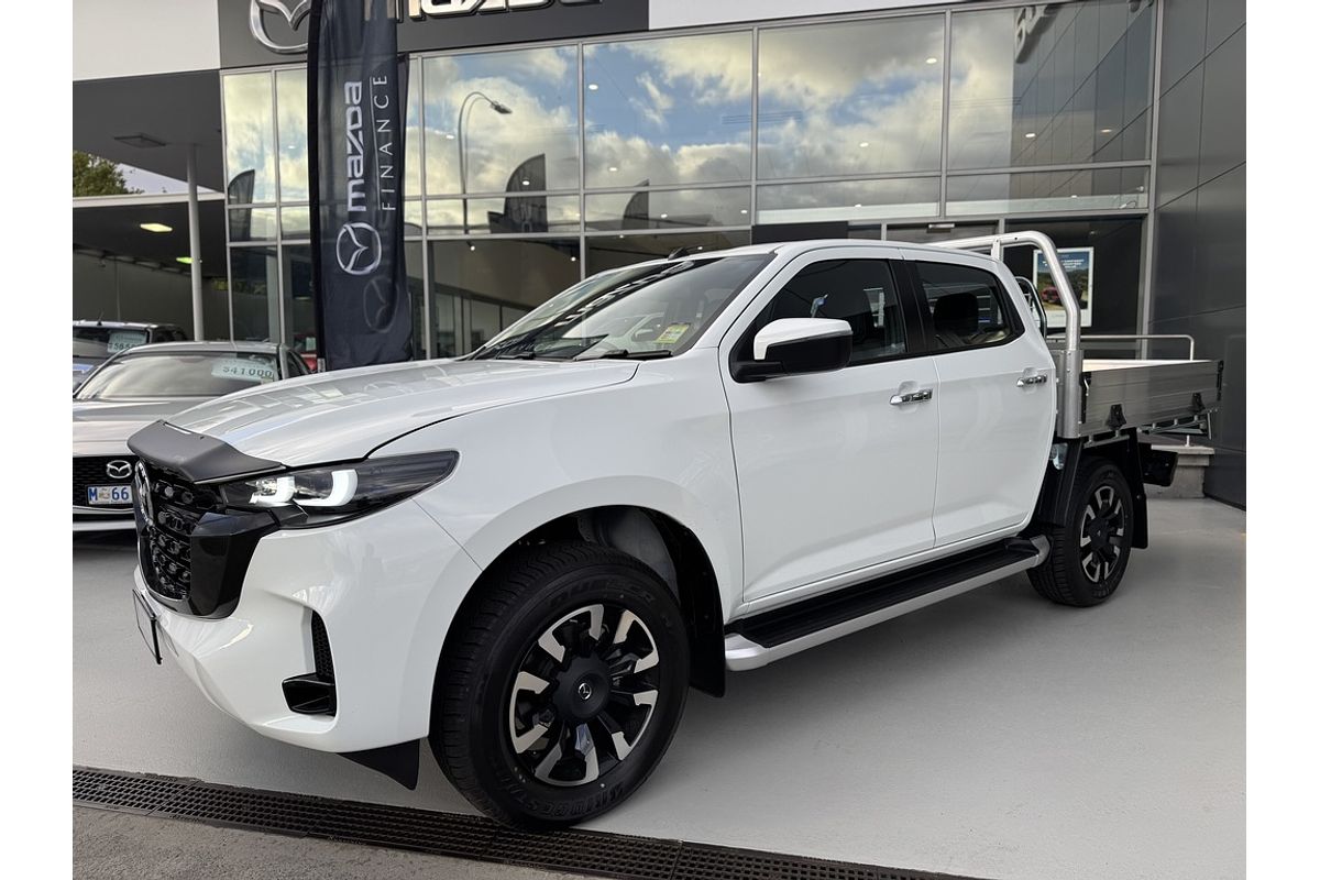 Mazda  G 6AUTO 3.0L DUAL CAB CHASSIS GT 4X4