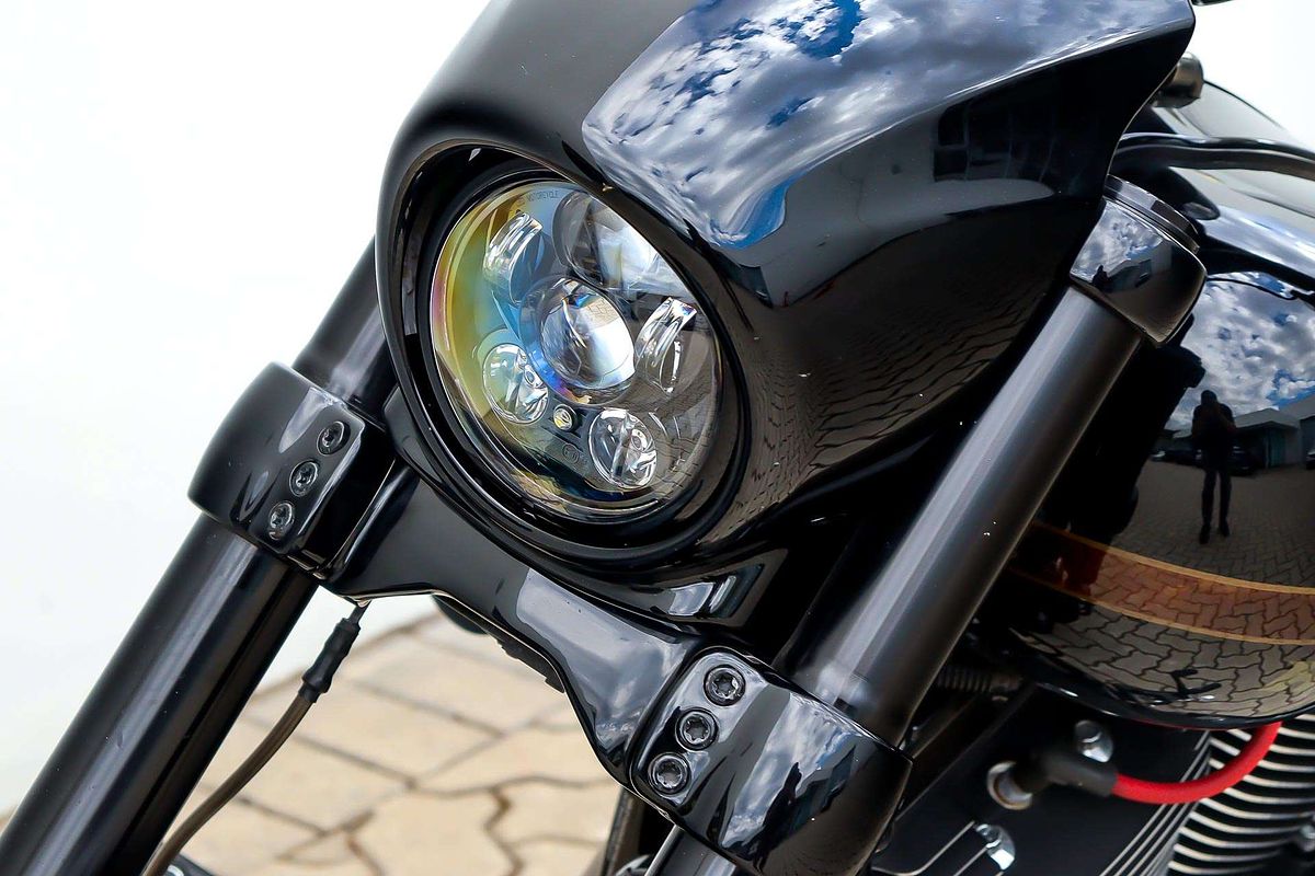 2017 Harley-Davidson CVO Pro Street Breakout (FXSE) CVO