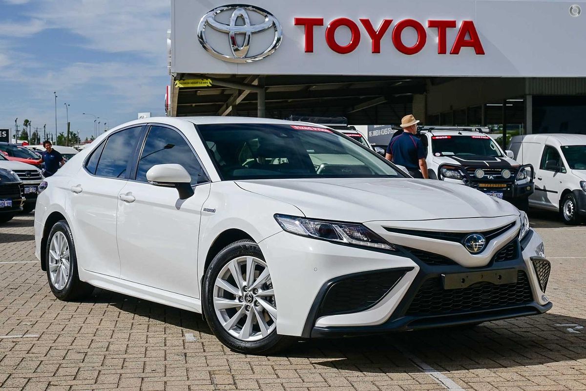 2021 Toyota Camry Ascent Sport AXVH70R