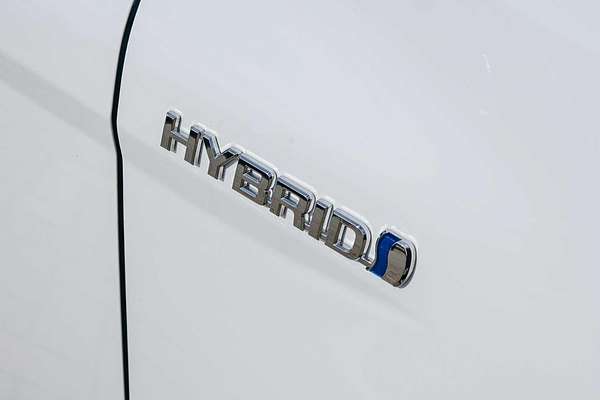 2021 Toyota Camry Ascent Sport AXVH70R